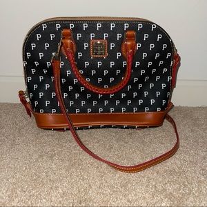Dooney & Bourke purse